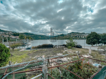 Dom Sprzedaż Douro, Portugalia Entre-os-rios